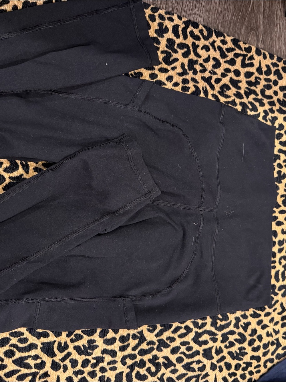 aerie Black High-Rise Leggings with Pocket